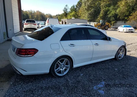 2014 Mercedes-Benz E 350 z USA, uszkodzony, nr VIN WDDHF5KB5EA853157